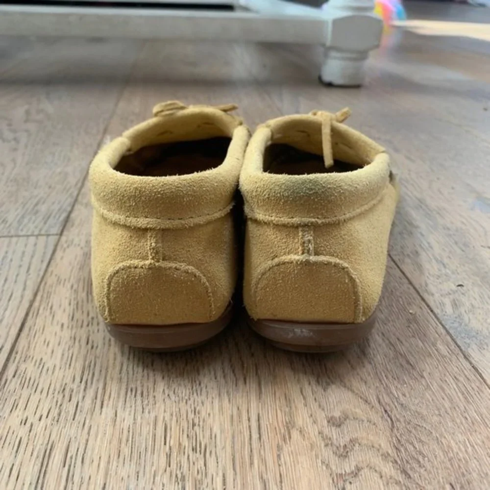 Minnetonka Yellow Moccasins - Picture 4 of 5
